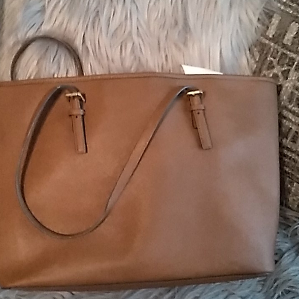 Purse - Picture 4 of 6